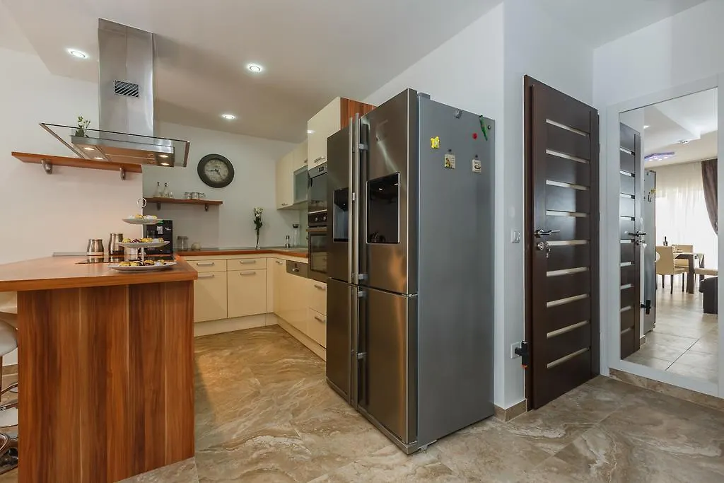 Villa Apartments Katja Trogir Kroatien