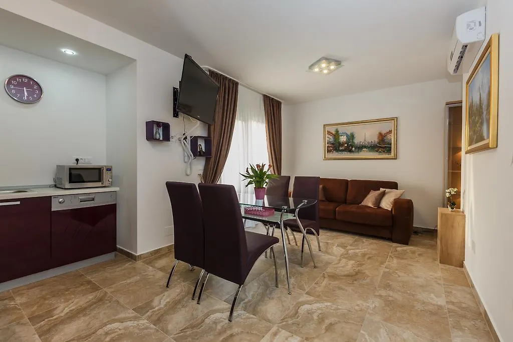 Villa Apartments Katja Trogir