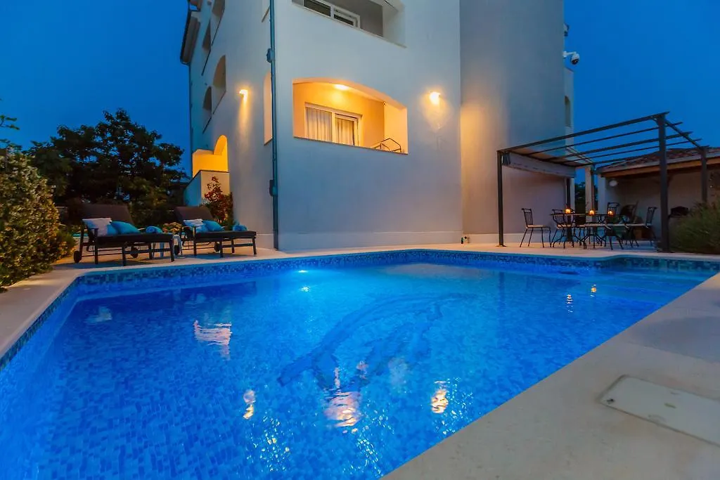 Villa Apartments Katja Trogir
