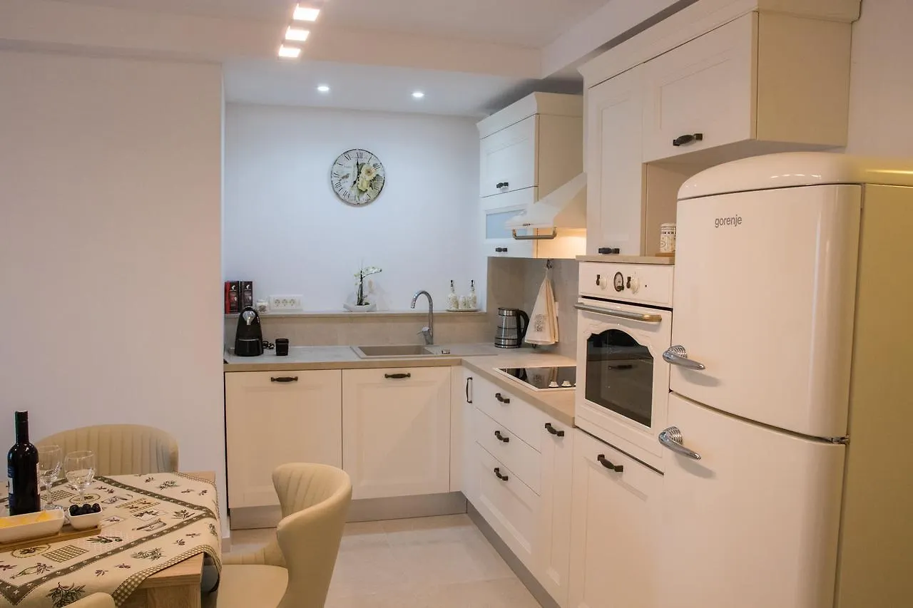 Villa Apartments Katja Trogir 0*,