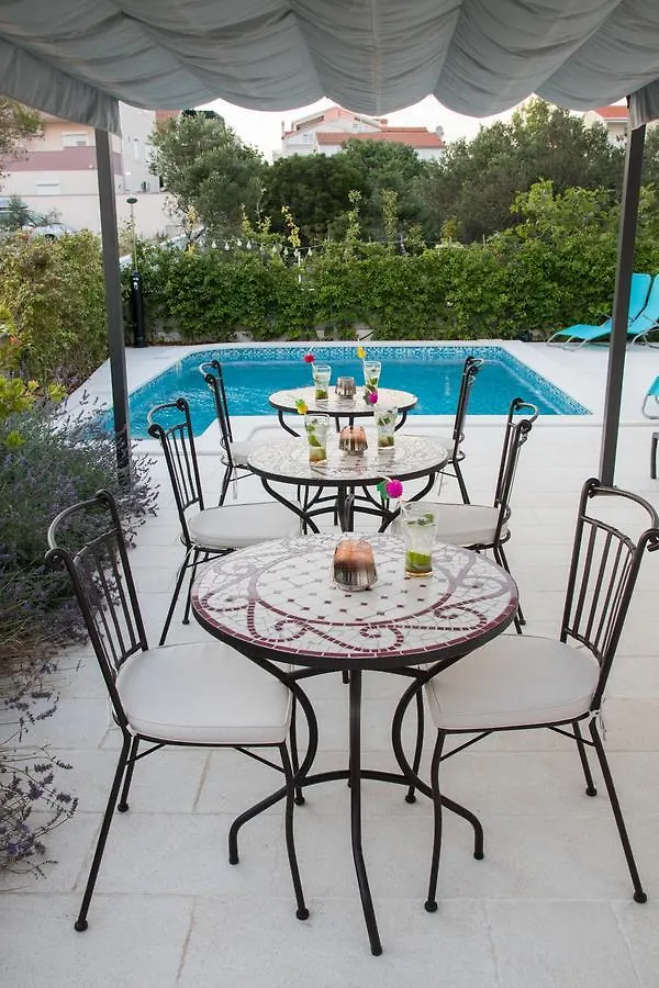 Villa Apartments Katja Trogir