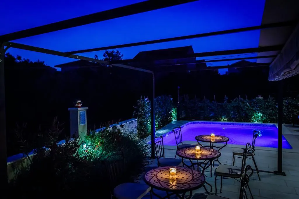 Villa Apartments Katja Trogir